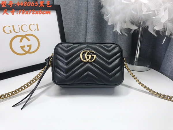 激安グッチバッグコピー正面デザイン